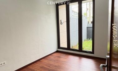 Disewakan Rumah Brand New Di Bintaro Jaya Sektor 5 Dekat STAN