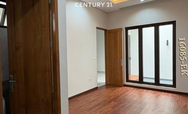 Disewakan Rumah Brand New Di Bintaro Jaya Sektor 5 Dekat STAN