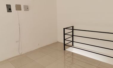 Alquiler de local comercial en el C.C. OASIS, 42 m2, ave Narcisa de Jesús
