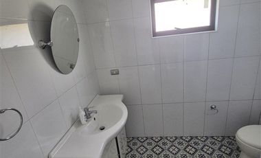 Casa en arriendo de 4 dorm. en Los Angeles