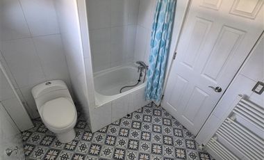 Casa en arriendo de 4 dorm. en Los Angeles