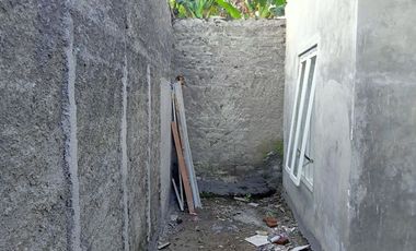 RUMAH DESAIN MEWAH TANDINGAN TERLARI DEKAT CANDI PRAMBANAN