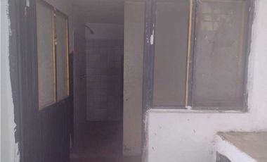 TERRENO EN VENTA CON CONSTRUCCIÓN CESION DE DERECHOS ACATLIPA