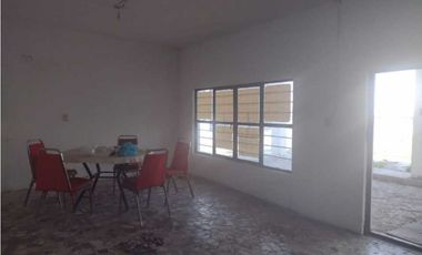 TERRENO EN VENTA CON CONSTRUCCIÓN CESION DE DERECHOS ACATLIPA