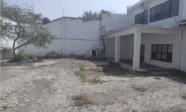 TERRENO EN VENTA CON CONSTRUCCIÓN CESION DE DERECHOS ACATLIPA