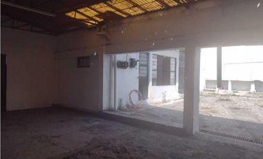 TERRENO EN VENTA CON CONSTRUCCIÓN CESION DE DERECHOS ACATLIPA