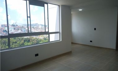 Arriendo agradable apartamento en Los Cámbulos, Manizales