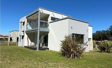 ALQUILER TEMPORARIO CASA EN BARRIO PRIVADO HARAS DEL MAR SANTA CLARA