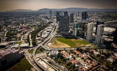 Oficina de Lujo en Venta zona andares piso completo