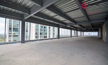Oficina de Lujo en Venta zona andares piso completo
