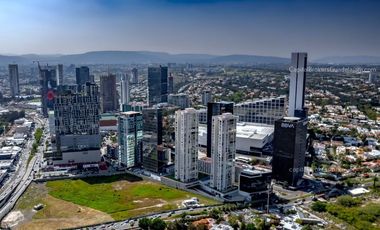 Oficina de Lujo en Venta zona andares piso completo