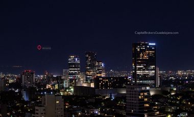 Oficina de Lujo en Venta zona andares piso completo