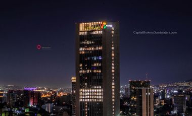 Oficina de Lujo en Venta zona andares piso completo