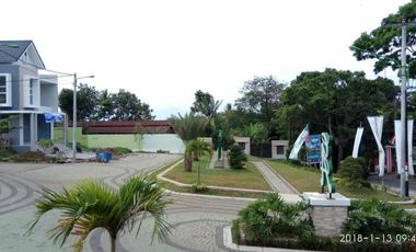 RUMAH DI KOLONEL MASTURI 5 MENIT KE ALUN-ALUN CIMAHI BOOKING FEE 5 JUTA.