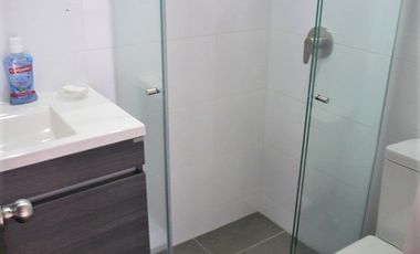 PR12704 SE VENDE OFICINA EN SECTOR LA FLORIDA - EL POBLADO