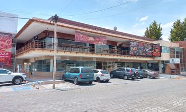 Renta locales dentro de Plaza Comercial en Metepec