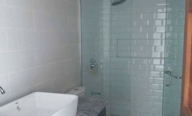 TOWN HOUSE IN AFPOVAI TAGUIG CITY