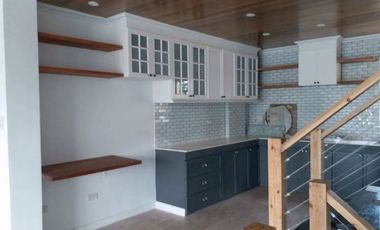 TOWN HOUSE IN AFPOVAI TAGUIG CITY