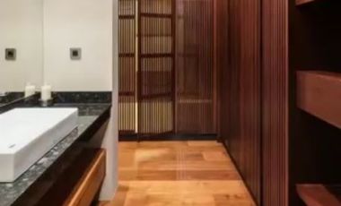 6 Bedroom Townhouse for sale