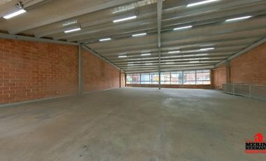 local en arriendo en la america. Cod A6044