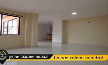 Casa de venta en Ordoñez Lasso, Cerca del Hotel Oro Verde – código:17090