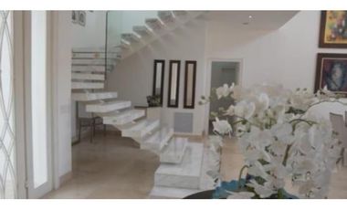 Vendo casa en zona exclusiva de Samborondon