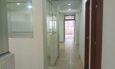 edificio en arriendo en san felipe-barrios unidos. Cod A109267