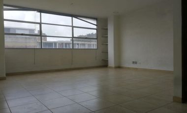 edificio en arriendo en san felipe-barrios unidos. Cod A109267