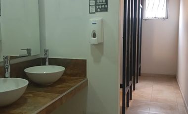 edificio en arriendo en san felipe-barrios unidos. Cod A109267