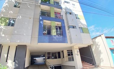 COD. 6165 - SE ARRIENDA APARTAMENTO - BARRIO: COMUNEROS