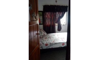 SE VENDE CASA EN BARRIO CARACOL MONTERIA