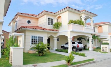 SE ALQUILA HERMOSA CASA EN COSTA SUR AM