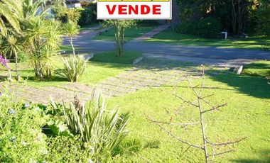 MANSIÓN A RECICLAR EN VENTA GOLFERS COUNTRY CLUB PILAR REF. 1357 PICCARDO.