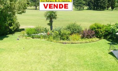 MANSIÓN A RECICLAR EN VENTA GOLFERS COUNTRY CLUB PILAR REF. 1357 PICCARDO.