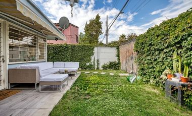 Oportunidad, casa para ampliar en barrio exclusivo de Las Condes.