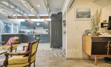 Oportunidad, casa para ampliar en barrio exclusivo de Las Condes.
