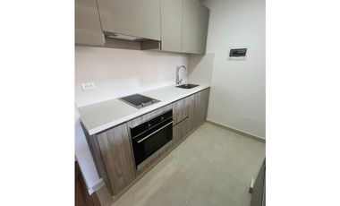 Arriendo aparta-estudio Vissani  sector Salitre