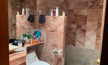 SE VENDE EXCELENTE CASA