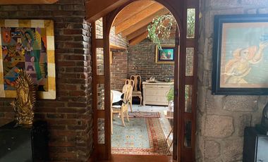 SE VENDE EXCELENTE CASA