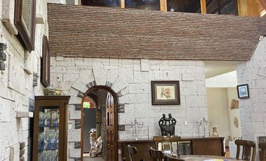 SE VENDE EXCELENTE CASA