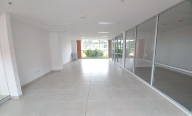 apartamento en arriendo en c. r  valle lindo piso 7. Cod A13689
