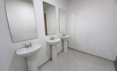 apartamento en arriendo en c. r  valle lindo piso 7. Cod A13689