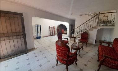 Se vende casa esquinera Dos pisos más terraza Popular Modelo Palmira