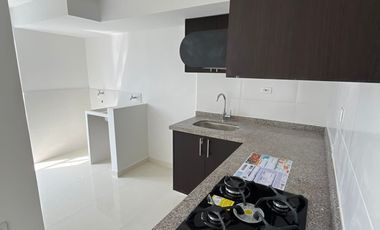 apartamento en arriendo en prados del este. Cod A3379