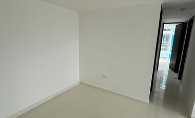 apartamento en arriendo en prados del este. Cod A3379