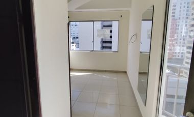 apartamento en arriendo en antonia santos. Cod A123727