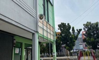 Ruko siap di fungsikan di jln.sultanhasanudin