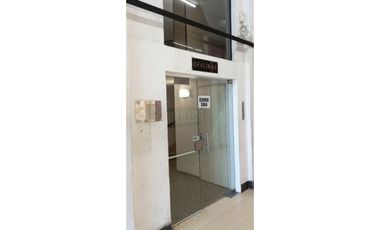Venta en block de 3 oficinas, a la calle. En excelente ubicación comercial y de uso profesional!!!