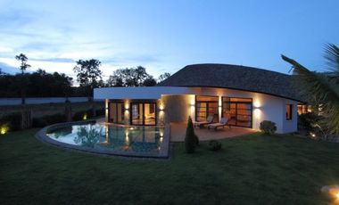 2 bed villa with a private pool for sale in Mae Rim, Chiang Mai