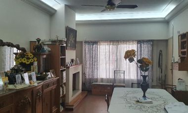 VENTA CASA EN LOTE PROPIO, 4 AMBIENTES, V. BALLESTER